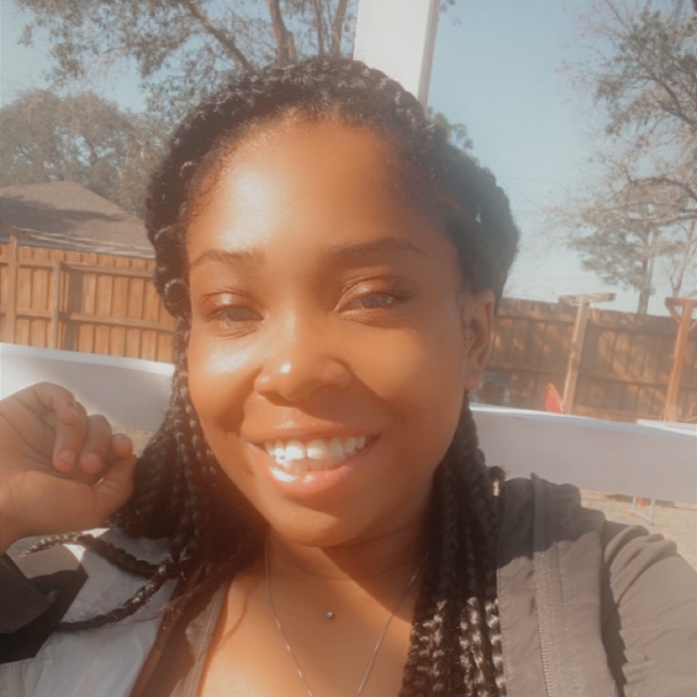 Meet your Posher, Georgia